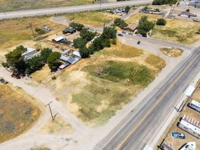 Prime commercial opportunity on Lake Isabella Blvd! This - photo 6
