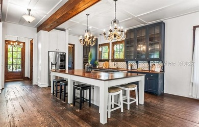 4 N Point Trail is a truly one-of-a-kind retreat, privately - photo 7