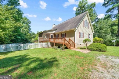 Lake Home For Sale in Eatonton, Georgia