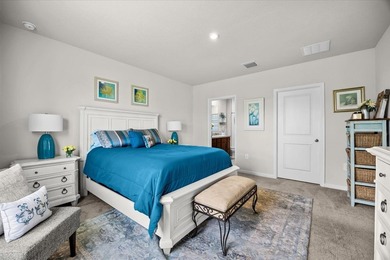 Welcome to this charming 3-bedroom, 2-bath villa in Avalon - photo 18