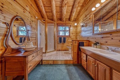 Absolutely beautiful log home in Chester. Every detail - photo 20