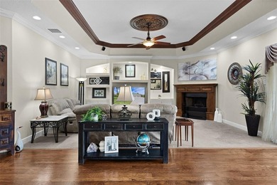 Exceptional value! Seller provides a one-year home warranty and - photo 24