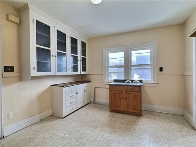 Owner Occupied Opportunity - Updated DuplexDon't miss this - photo 25
