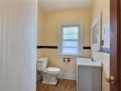 Owner Occupied Opportunity - Updated DuplexDon't miss this - photo 28