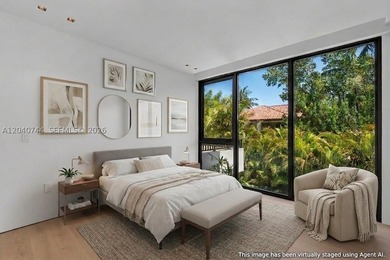 There are homes that are beautiful, and then there are homes - photo 32
