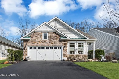 (private lake, pond, coastal) Home For Sale in Howell New Jersey