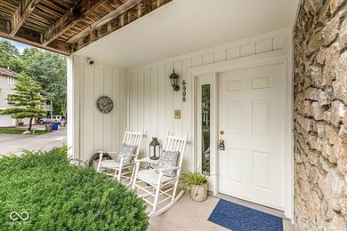 Welcome to Winston Island Woods! This end-unit townhome offers 3 - photo 2