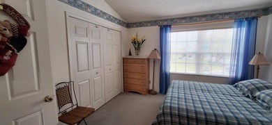 Welcome to this beautifully maintained Key West-style townhome - photo 5
