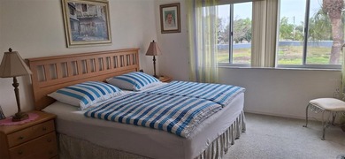 Welcome to this beautifully maintained Key West-style townhome - photo 8