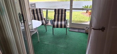 Welcome to this beautifully maintained Key West-style townhome - photo 10