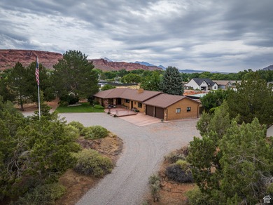 A truly rare opportunity to own one of Moab's most desirable - photo 8