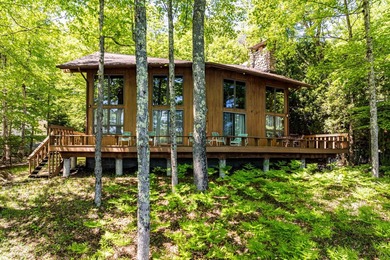 This well built home has a living/dining room combination with a - photo 4