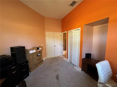 Florida Living at its best! As you enter this 3 bedroom 2 bath - photo 14