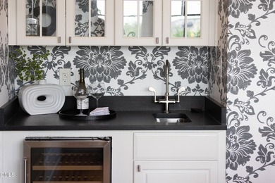 Exquisite Hope Valley residence gracefully set on a beautifully - photo 15