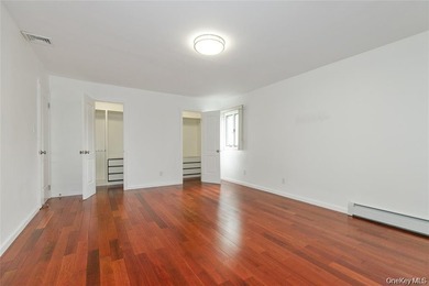 GREAT NECK ESTATES SOUTH FACING COLONIAL WITHIN CLOSE PROXIMITY - photo 19