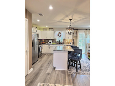 Welcome to this beautifully FHA/VA approved upgraded townhome - photo 2