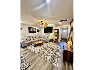 Welcome to this beautifully FHA/VA approved upgraded townhome - photo 7