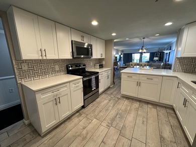 Spacious two bedroom/two bath condo, located on the 2nd floor of - photo 1