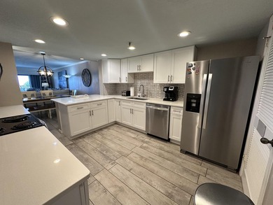 Spacious two bedroom/two bath condo, located on the 2nd floor of - photo 3