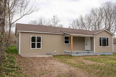 Greers Ferry Lake Home For Sale in Heber Springs Arkansas