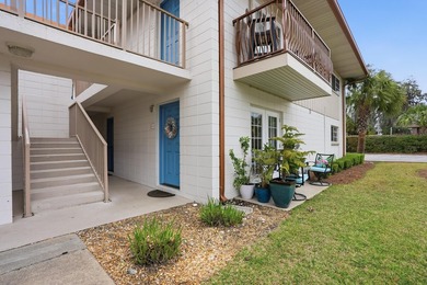 Welcome to resort-style, low-maintenance living at the iconic - photo 2