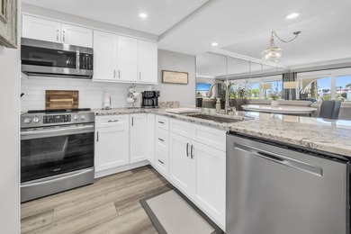 Welcome to the most beautiful Villa in Edgewater Resort! Offered - photo 7