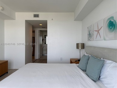 Stunning 2BD/2BA unit at the prestigious Beachwalk Resort in - photo 15