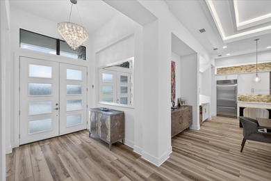 Considering building a custom home or working with a luxury - photo 16