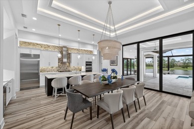 Considering building a custom home or working with a luxury - photo 17