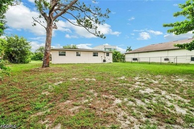 INVESTOR ALERT! Rare opportunity to own a 0.30-acre double lot - photo 22