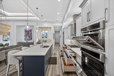Considering building a custom home or working with a luxury - photo 24