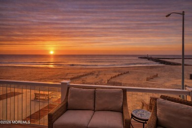 Imagine starting your day with golden sunlight streaming across - photo 8