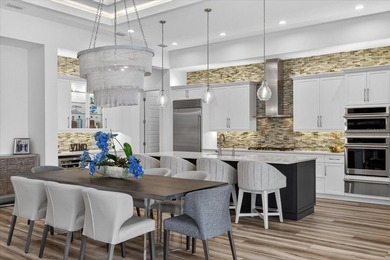 Considering building a custom home or working with a luxury - photo 30