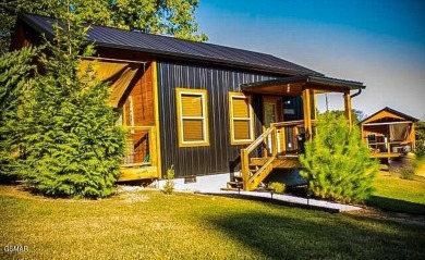 Lake Home For Sale in Sevierville, Tennessee