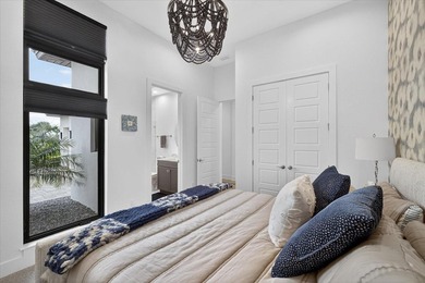Considering building a custom home or working with a luxury - photo 50