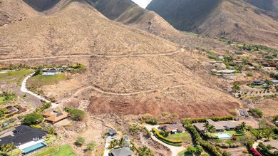 Makila Ridge Estate with ADU & Subdivision Potential. Makila - photo 3
