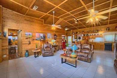 Toledo Bend Waterfront!! Nice camp/home sitting on a .85 acre - photo 6