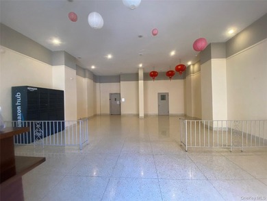 Great Location - This Fully Renovated About 900 Sq Feet. 9 Feet - photo 5