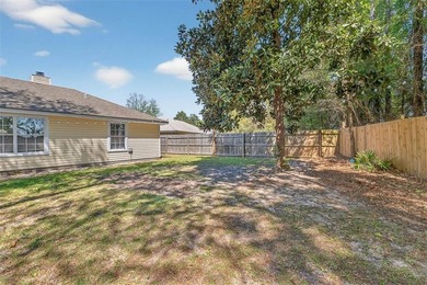 Welcome to this charming single-family home offering comfort - photo 23