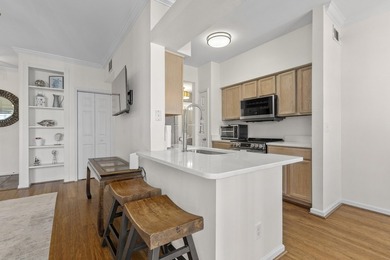 Move-In ready 1 Bedroom Condo - Prime Location Near Downtown & - photo 14