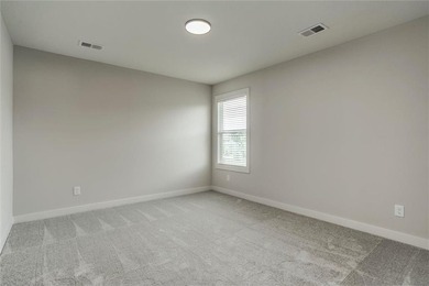 MOVE IN READY! BLINDS & GARAGE DOOR OPENERS ARE INCLUDED! Come - photo 19