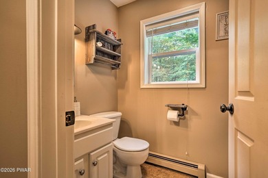 Exquisite TURN-KEY home in The Hideout, a four-season - photo 21