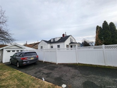 WELL MAINTAINED SINGLE FAMILY DETACHED PROPERTY ON CORNER LOT - photo 28