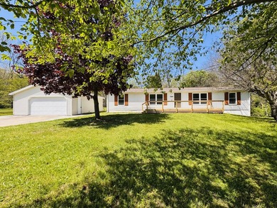 Back on Market due to no fault of the seller! Welcome home to - photo 32
