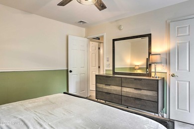 Exquisite TURN-KEY home in The Hideout, a four-season - photo 36