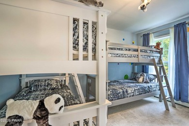 Exquisite TURN-KEY home in The Hideout, a four-season - photo 39