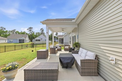 Positioned between the Little River waterfront and the North - photo 41