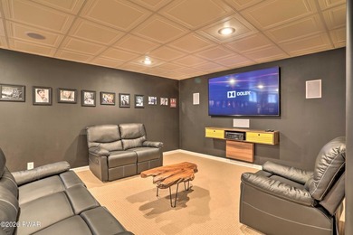 Exquisite TURN-KEY home in The Hideout, a four-season - photo 42