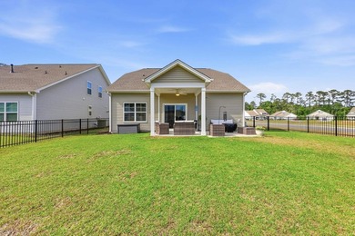 Positioned between the Little River waterfront and the North - photo 44