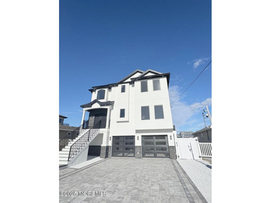 New Construction! Magnificent custom home by LaPrima Builders